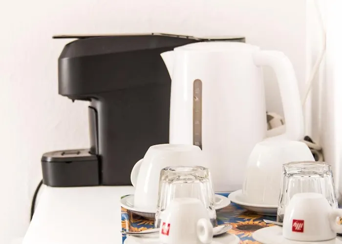 Delfines 2* Mykonos Town