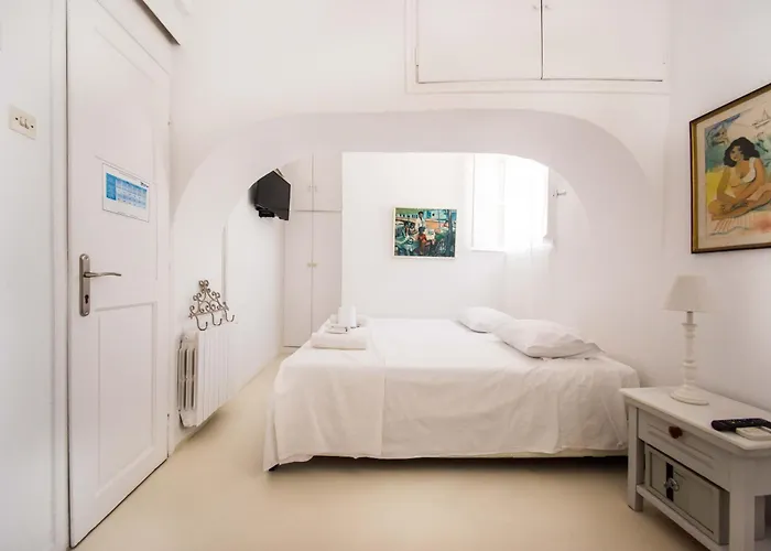 Hotel Delphines Mykonos Town